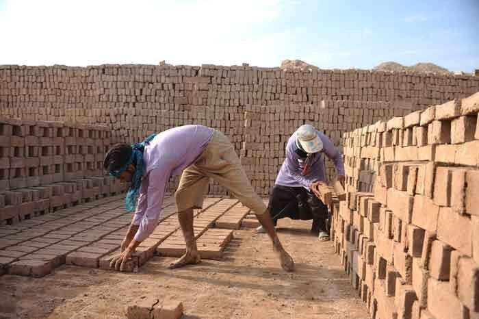 امسال محله ها رنگ آبادانی می گیرد
