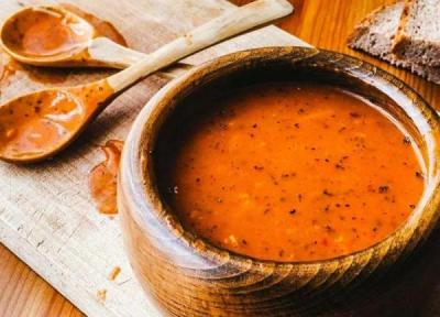 طرز تهیه سوپ ترخینه به 2 روش ساده و با دوغ برای سرماخوردگی