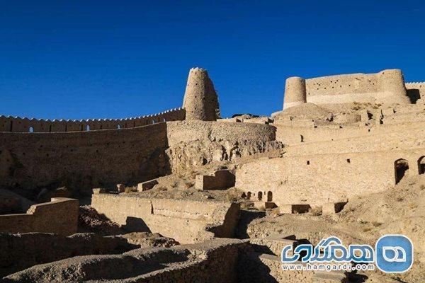 قلعه فورگ یکی از جاذبه های دیدنی خراسان جنوبی به شمار می رود