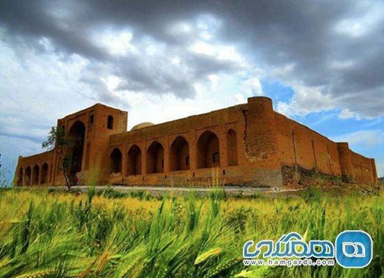 کاروانسرای دودهک دلیجان جلوه ای از فرهنگ و هنر ایرانی است